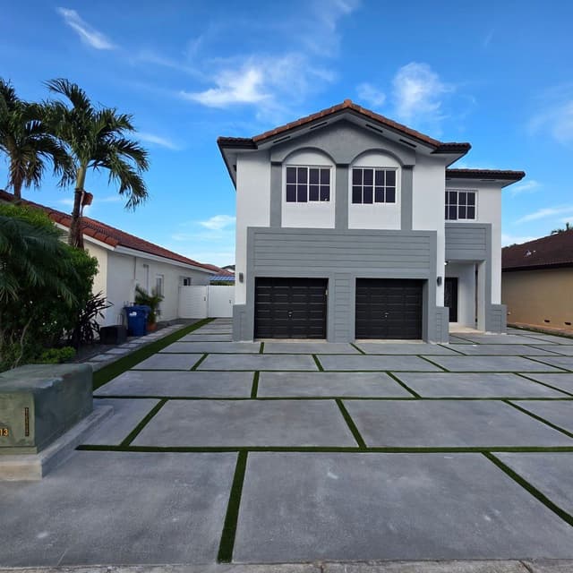 Espinosa Concrete, Inc. — concrete driveway, patio and decorative concrete work in South Florida, project photo 82