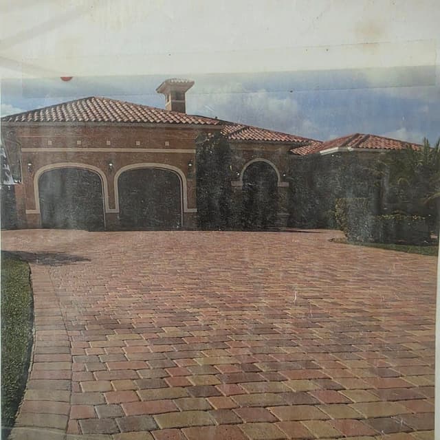 Espinosa Concrete, Inc. — concrete driveway, patio and decorative concrete work in South Florida, project photo 28