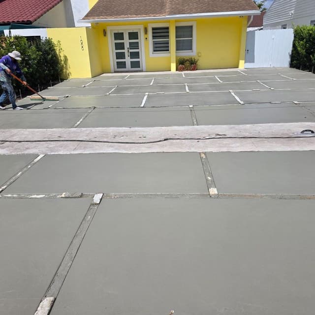 Espinosa Concrete, Inc. — concrete driveway, patio and decorative concrete work in South Florida, project photo 12