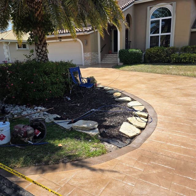 Espinosa Concrete, Inc. — concrete driveway, patio and decorative concrete work in South Florida, project photo 5